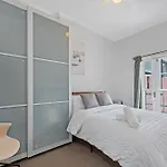 Kozyguru Surry Hills Classic Terraced House