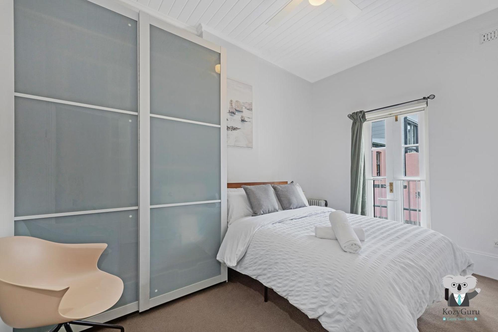 Kozyguru Surry Hills Classic Terraced House